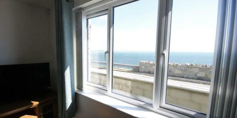 Sea-View Apartment Newcastle  Bagian luar foto